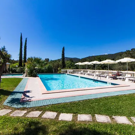 Schoenes In Capiglia Marittimma Holiday home Campiglia Marittima